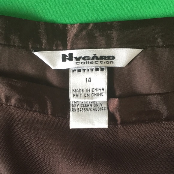 🌻Nygard petites skirt, 14, NWOT! - Picture 4 of 4